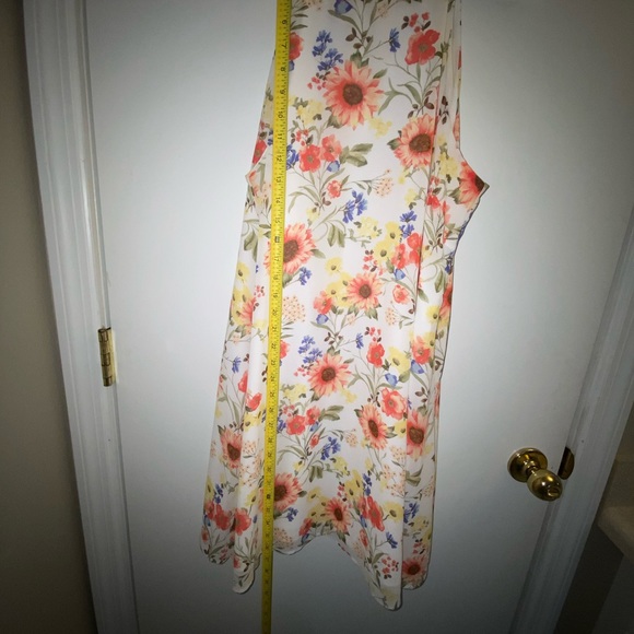 Forever 21 White Multicolor Flower Dress Size 0X - Picture 7 of 7
